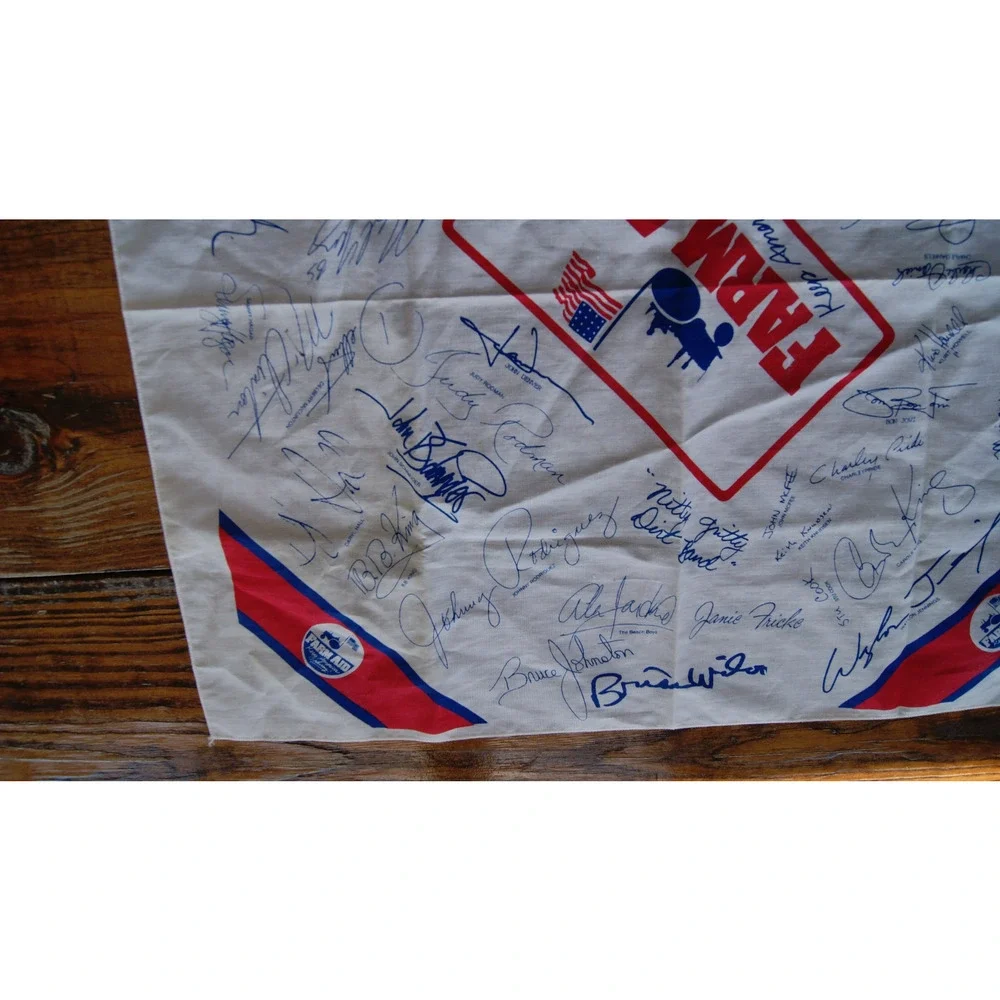 Vintage 1985 Farm Aid Benefit Bandana USA Printed Autographs Scarf Handkerchief